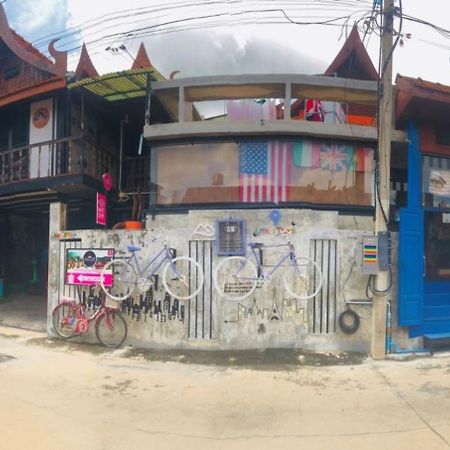 Solarcell Walking Street Homestay - โซล่าเซลล์ถนนคนเดินโฮมสเตย์ Ban Nong Nam Khan Extérieur photo