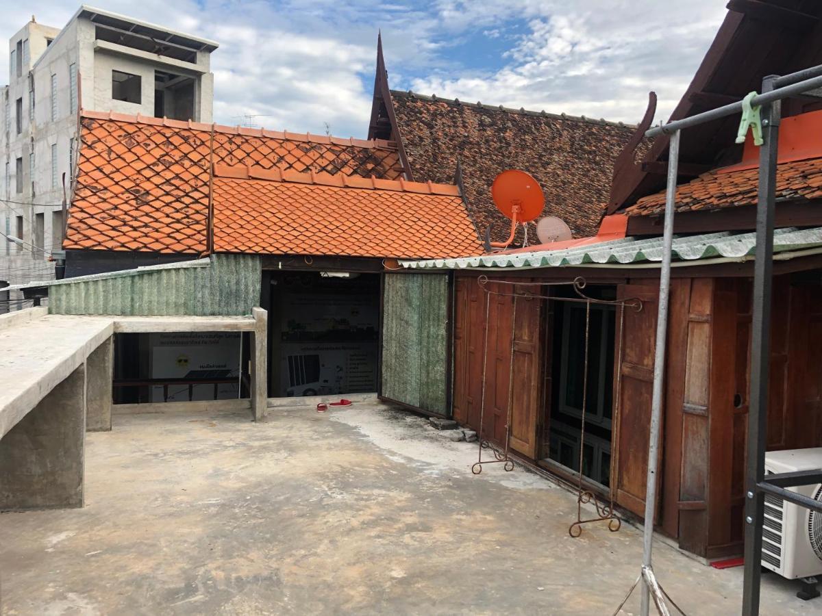 Solarcell Walking Street Homestay - โซล่าเซลล์ถนนคนเดินโฮมสเตย์ Ban Nong Nam Khan Extérieur photo